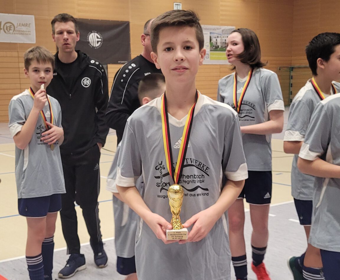 D-Junioren des FCR gewinnen Nachbarschaftscup in Schwaig